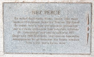 Monument to the Nez Perce. Click to read.